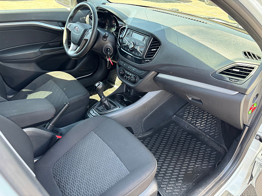 Lada (ВАЗ) Vesta Comfort Winter, 2021 года, пробег 117704 км