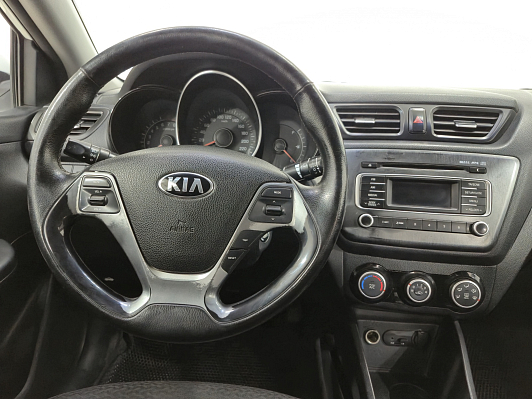 Kia Rio, 2015 года, пробег 111555 км