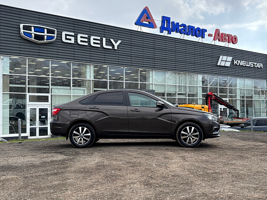 Lada (ВАЗ) Vesta Luxe Multimedia (2019-2021), 2017 года, пробег 206943 км