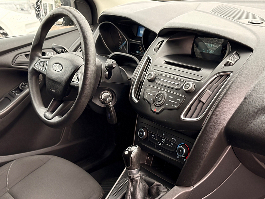 Ford Focus Ambiente, 2017 года, пробег 185200 км