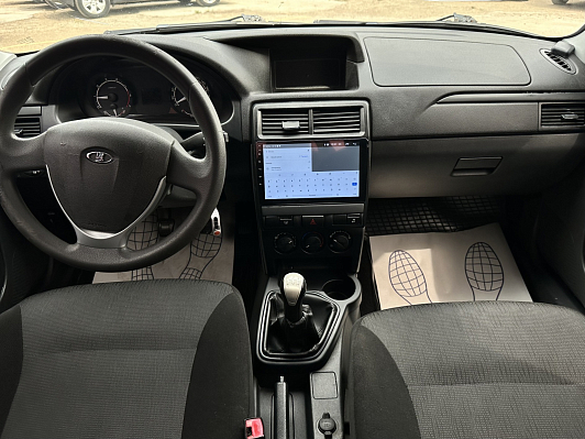 Lada (ВАЗ) Priora Standard 21702-40-050, 2018 года, пробег 153100 км