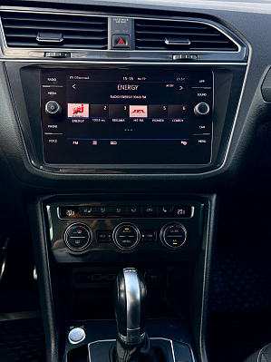 Volkswagen Tiguan, 2018 года, пробег 98031 км