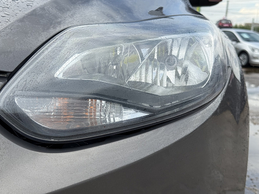 Ford Focus Trend, 2011 года, пробег 309000 км