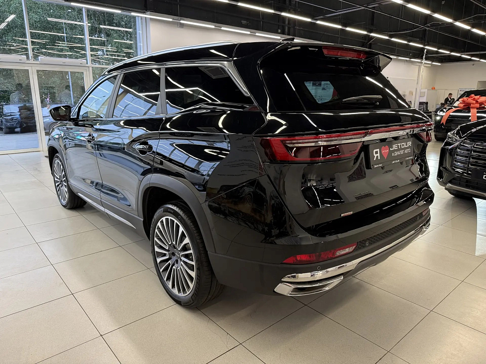 Jetour X90+ Премиум 7 мест, черный