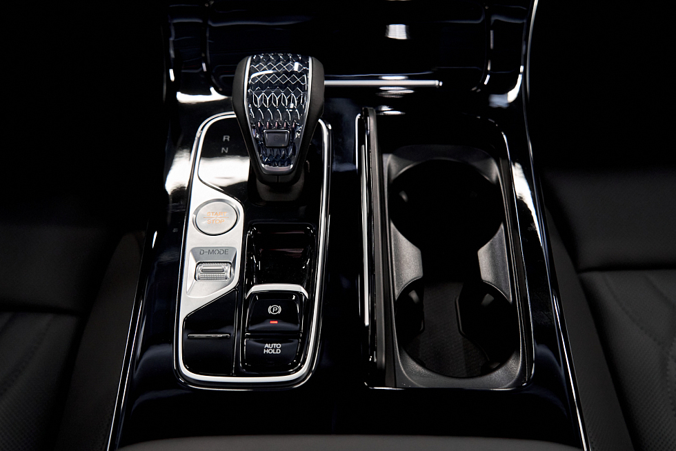 GAC M8 GX Premium, черный