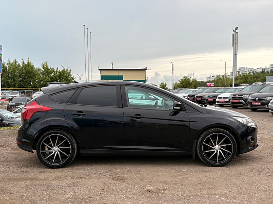 Ford Focus Trend, 2011 года, пробег 268837 км