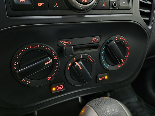 Nissan Juke SE+ Sport, 2013 года, пробег 61885 км