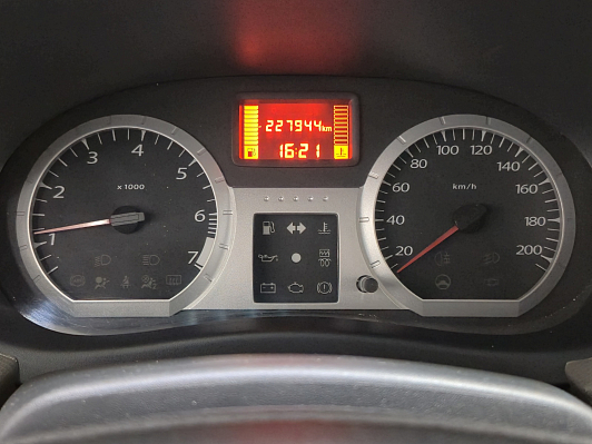 Lada (ВАЗ) Largus, 2013 года, пробег 227933 км