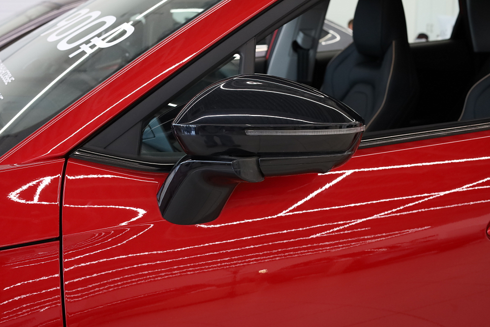 Omoda C5 Supreme, красный