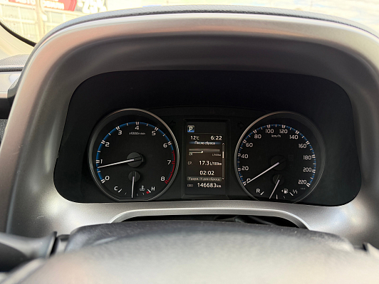 Toyota RAV4, 2016 года, пробег 146680 км