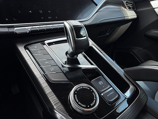 Geely Atlas Pro Luxury, 2022 года, пробег 74078 км