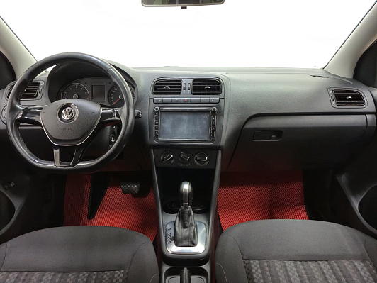 Volkswagen Polo Trendline, 2017 года, пробег 243478 км