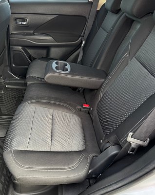 Mitsubishi Outlander Intense+, 2021 года, пробег 151139 км