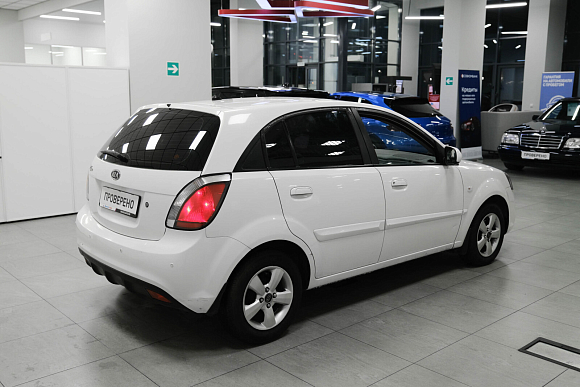 Kia Rio Comfort, 2011 года, пробег 199000 км