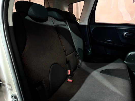 Nissan Note Luxury, 2010 года, пробег 148000 км