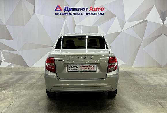 Lada (ВАЗ) Granta Standard, 2019 года, пробег 56890 км