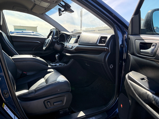 Toyota Highlander Люкс, 2014 года, пробег 166000 км