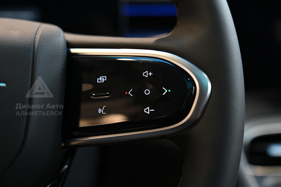 Tenet T8 Прайм 4WD, зеленый