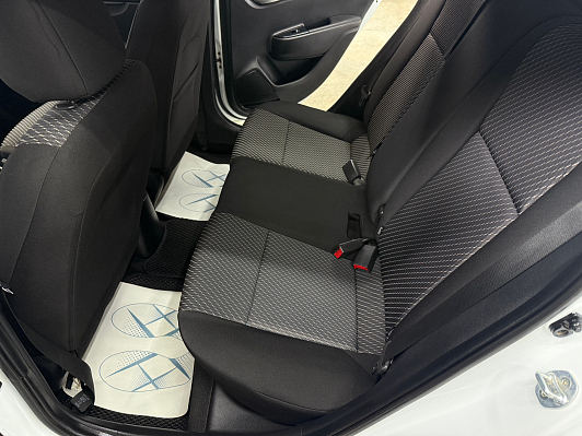 Kia Rio Luxe, 2018 года, пробег 125338 км
