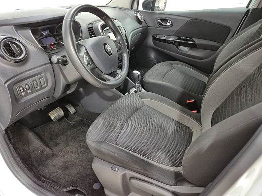 Renault Kaptur Extreme, 2017 года, пробег 86860 км