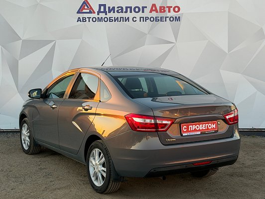 Lada (ВАЗ) Vesta Luxe Multimedia (2019-2021), 2017 года, пробег 113992 км