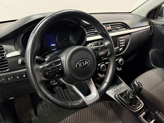 Kia Rio Luxe, 2019 года, пробег 92000 км