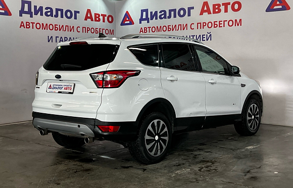 Ford Kuga Trend Plus, 2017 года, пробег 104000 км