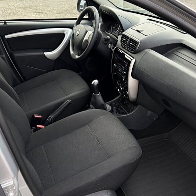 Nissan Terrano, 2015 года, пробег 111832 км