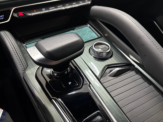 Geely Monjaro, 2024 года, пробег 10981 км