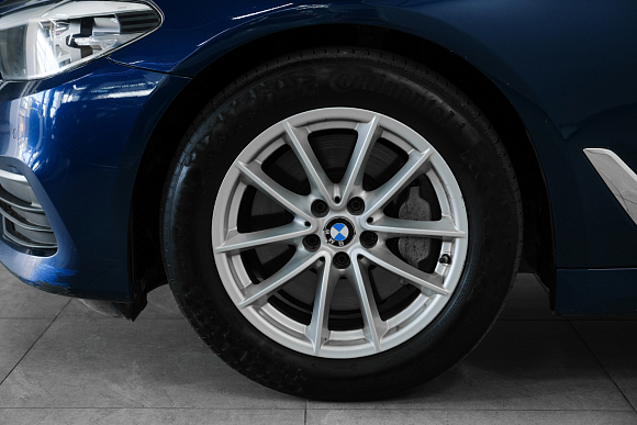 BMW 5 серии 530i xDrive Luxury, 2017 года, пробег 235000 км