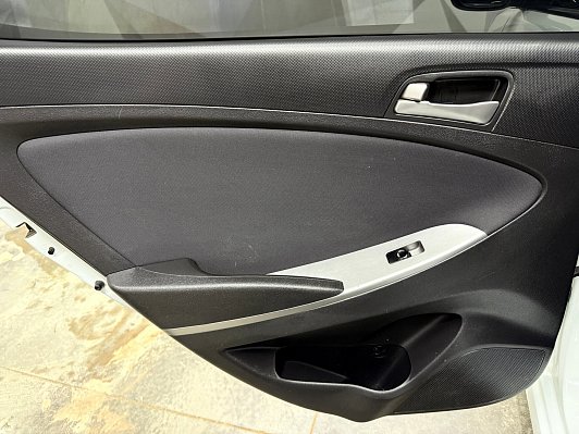Hyundai Solaris Comfort, 2016 года, пробег 193278 км