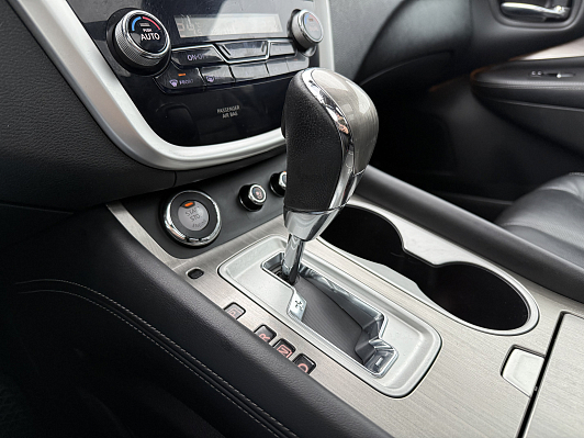 Nissan Murano, 2016 года, пробег 200400 км