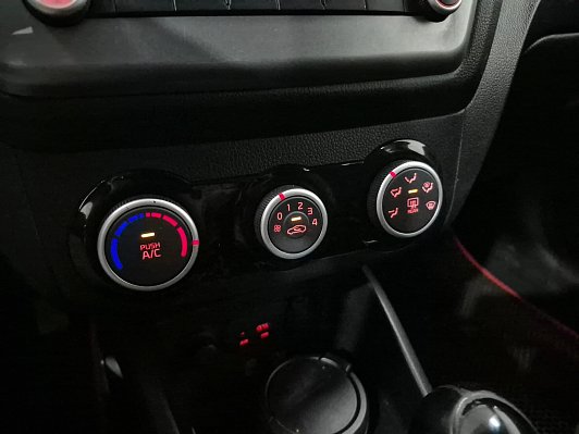 Kia Rio Prestige, 2016 года, пробег 277699 км