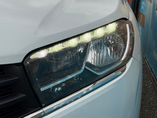 Lada (ВАЗ) XRAY Luxe Prestige (2018), 2018 года, пробег 99102 км