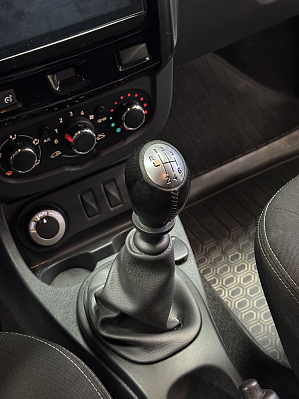 Renault Duster Privilege, 2017 года, пробег 105000 км