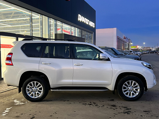 Toyota Land Cruiser Prado Комфорт, 2015 года, пробег 142000 км