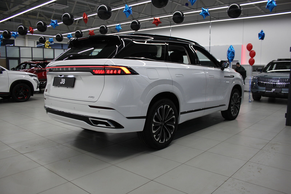 Jaecoo J8 Престиж, черный