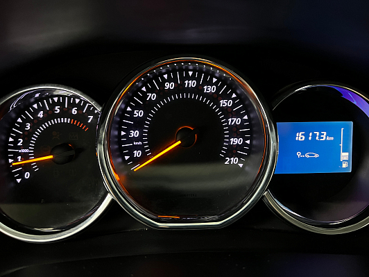 Renault Sandero Privilege, 2017 года, пробег 93000 км