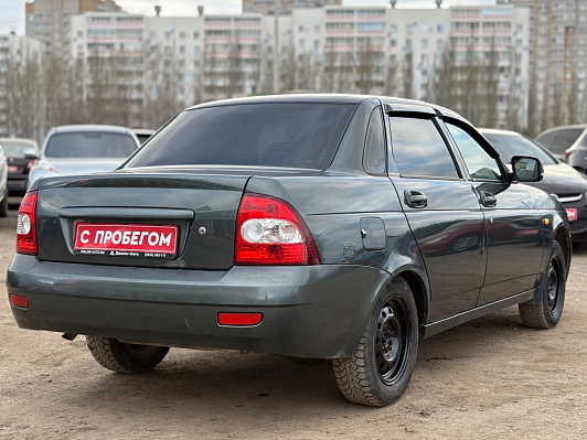 Lada (ВАЗ) Priora, 2011 года, пробег 221141 км