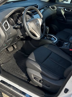 Nissan X-Trail LE Top, 2017 года, пробег 143292 км
