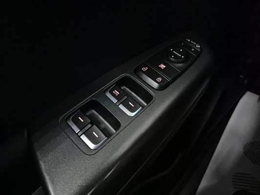 Kia Sportage Prestige (2018-2019), 2018 года, пробег 67845 км