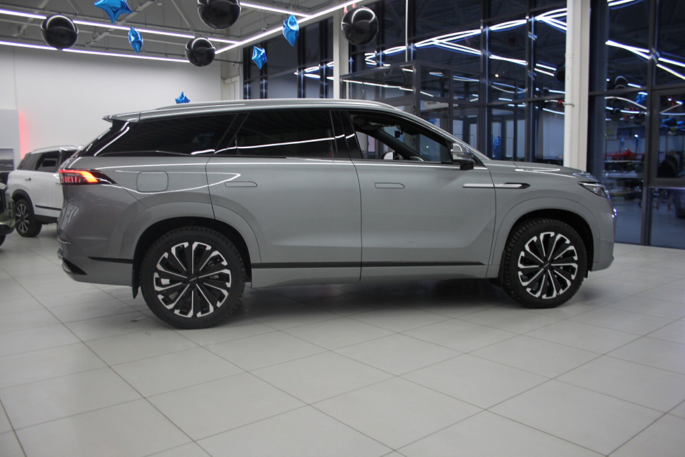 Jaecoo J8 Комфорт, серебряный
