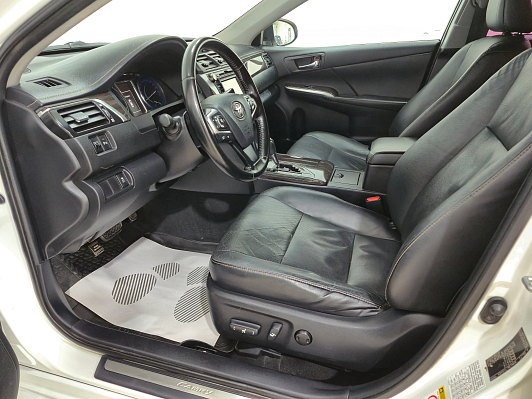 Toyota Camry, 2015 года, пробег 154431 км