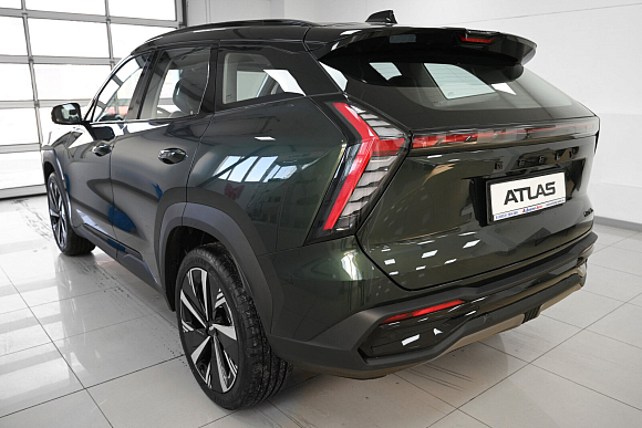 Geely Atlas Flagship Sport, зеленый