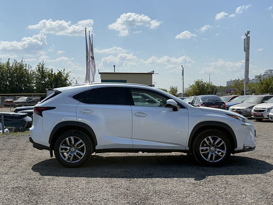 Lexus NX Luxury, 2015 года, пробег 100658 км