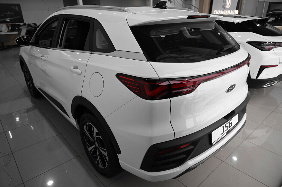 JAC JS6 Luxury, белый