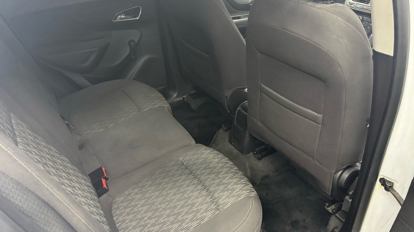 Opel Mokka Enjoy, 2013 года, пробег 179326 км