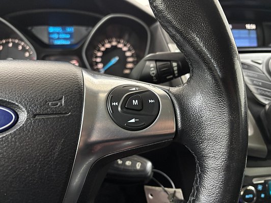 Ford Focus Titanium, 2012 года, пробег 158586 км