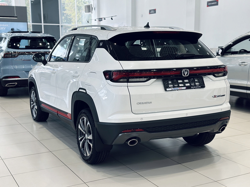 Changan CS35 Plus Advance, белый