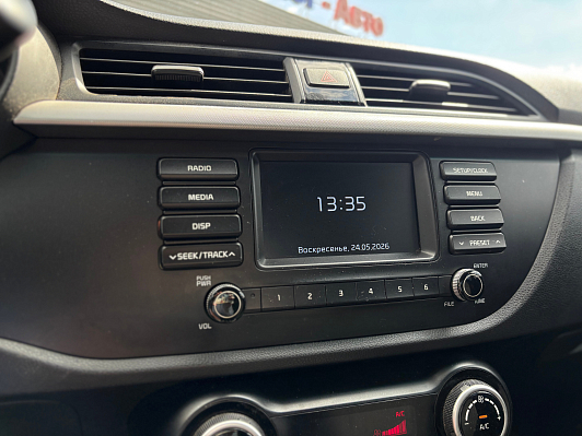 Kia Rio Luxe, 2018 года, пробег 121817 км